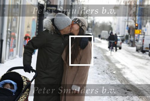 Amsterdam 9 februari 2021
Lil Kleine met zijn vri4ndin Jamie Vaes en hun zoon Lio