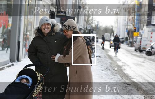 Amsterdam 9 februari 2021
Lil Kleine met zijn vri4ndin Jamie Vaes en hun zoon Lio