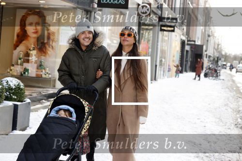 Amsterdam 9 februari 2021
Lil Kleine met zijn vri4ndin Jamie Vaes en hun zoon Lio