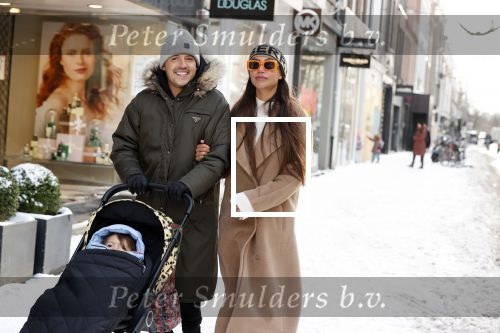 Amsterdam 9 februari 2021
Lil Kleine met zijn vri4ndin Jamie Vaes en hun zoon Lio