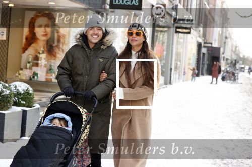 Amsterdam 9 februari 2021
Lil Kleine met zijn vri4ndin Jamie Vaes en hun zoon Lio