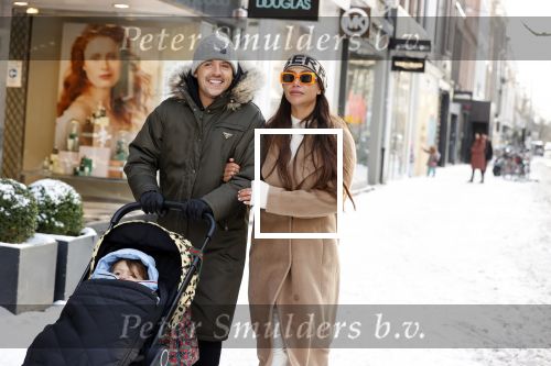 Amsterdam 9 februari 2021
Lil Kleine met zijn vri4ndin Jamie Vaes en hun zoon Lio