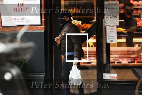 Amsterdam 16 januari 2021
Marc Marie Huybregts doet boodschappen in Amsterdam zuid