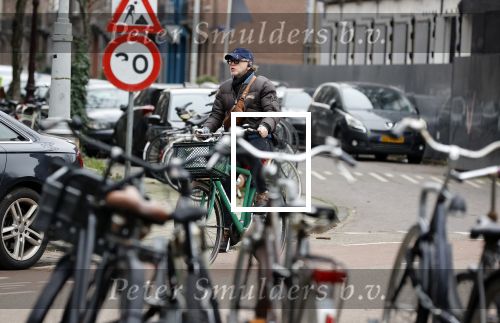 Amsterdam 16 januari 2021
Marc Marie Huybregts doet boodschappen in Amsterdam zuid
