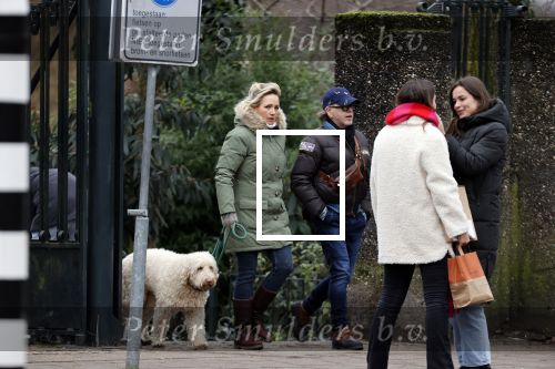Amsterdam 11 januari 2021
Yvon Jaspers en haar hond met Marc Marie Huijbregts in het vondelpark.