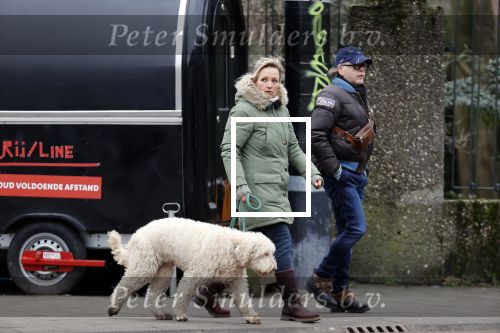 Amsterdam 11 januari 2021
Yvon Jaspers en haar hond met Marc Marie Huijbregts in het vondelpark.