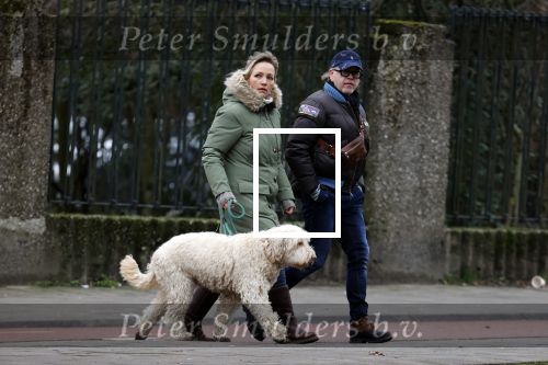 Amsterdam 11 januari 2021
Yvon Jaspers en haar hond met Marc Marie Huijbregts in het vondelpark.