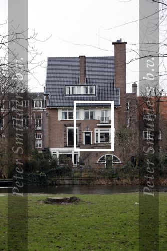Amsterdam 16 februari 2021
Diverse BN ers in het vondelpark tijdens Corona. Huis Marco v Basten