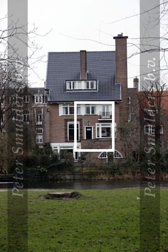 Amsterdam 16 februari 2021
Diverse BN ers in het vondelpark tijdens Corona. Huis Marco v Basten