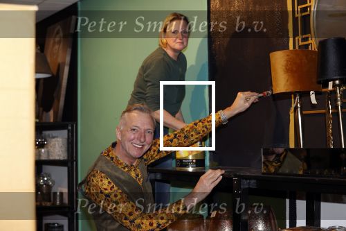 Noordwijk 14 januari 2021
Martien Meiland en zijn vrouw Erica helpen hun dochter Montana met de verbouwing van haar winkel.