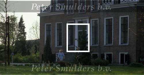 Maarsen 196 April 1991
Berend Boudewijn en Martine Bijl werkend in hun tuin.
Exclusieve fotoâ€™s