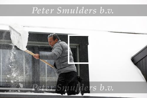Abcoude 8 februari 2021
Najib Amhali met zijn vrouw Niama en hun zoons Noah en Novell in de sneeuw