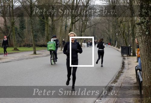 Amsterdam 5 februari 2021
Patricia Snel joggend in het vondelpark