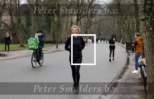 Amsterdam 5 februari 2021
Patricia Snel joggend in het vondelpark