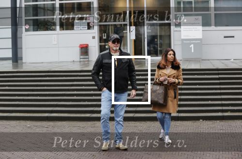 Utrecht 2 februari 2021
Rechtszaak Rachel Hazes tegen haar oude PA Marieke v Beek . Royce de Vries is de advocaat van Rachel. Marieke heeft advocaat Bernhard Tomlow. Ricardo Klaverdijk Big Willem v Boxtel en Jacqueline v d Gijp waren aanwezig.