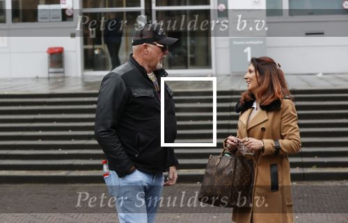 Utrecht 2 februari 2021
Rechtszaak Rachel Hazes tegen haar oude PA Marieke v Beek . Royce de Vries is de advocaat van Rachel. Marieke heeft advocaat Bernhard Tomlow. Ricardo Klaverdijk Big Willem v Boxtel en Jacqueline v d Gijp waren aanwezig.