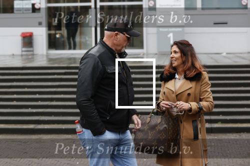 Utrecht 2 februari 2021
Rechtszaak Rachel Hazes tegen haar oude PA Marieke v Beek . Royce de Vries is de advocaat van Rachel. Marieke heeft advocaat Bernhard Tomlow. Ricardo Klaverdijk Big Willem v Boxtel en Jacqueline v d Gijp waren aanwezig.