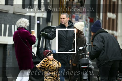 Amsterdam 6 januari 2021
Raoul Heertje met zijn vrouw en dochter in Amsterdam zuid