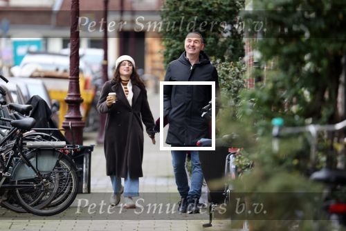 Amsterdam 6 januari 2021
Raoul Heertje met zijn vrouw en dochter in Amsterdam zuid