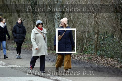 Amsterdam 16 februari 2021
Diverse BN ers in het vondelpark tijdens Corona. Tjitske Reidinga met een vriendin