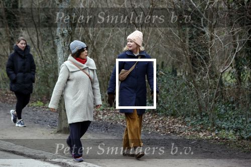 Amsterdam 16 februari 2021
Diverse BN ers in het vondelpark tijdens Corona. Tjitske Reidinga met een vriendin