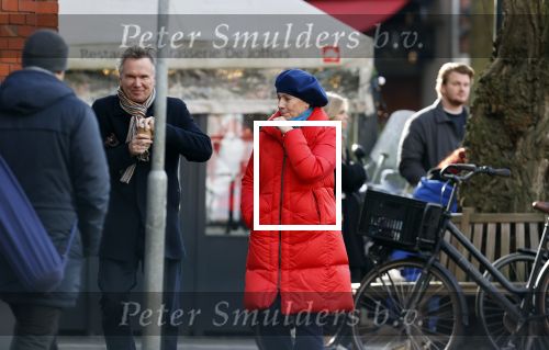 Amsterdam 23 januari 2021
Janke Dekker en Tom Egbers wandelend door Amsterdam zuid.
