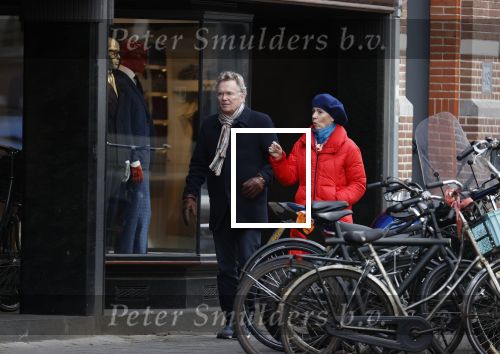 Amsterdam 23 januari 2021
Janke Dekker en Tom Egbers wandelend door Amsterdam zuid.