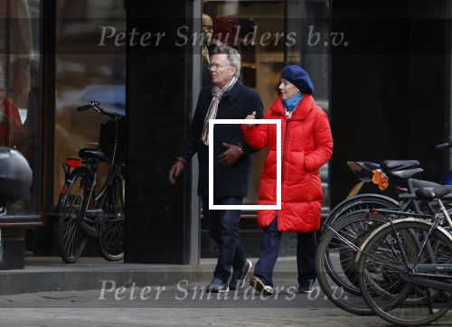 Amsterdam 23 januari 2021
Janke Dekker en Tom Egbers wandelend door Amsterdam zuid.