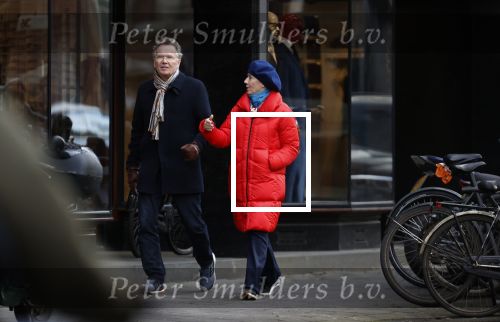 Amsterdam 23 januari 2021
Janke Dekker en Tom Egbers wandelend door Amsterdam zuid.