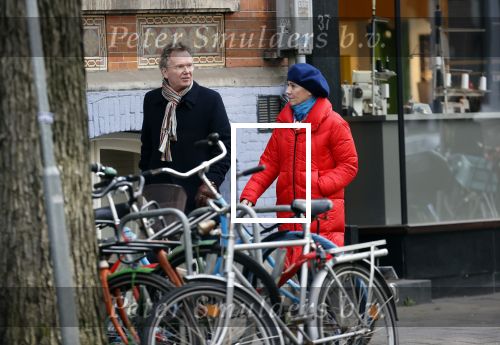 Amsterdam 23 januari 2021
Janke Dekker en Tom Egbers wandelend door Amsterdam zuid.