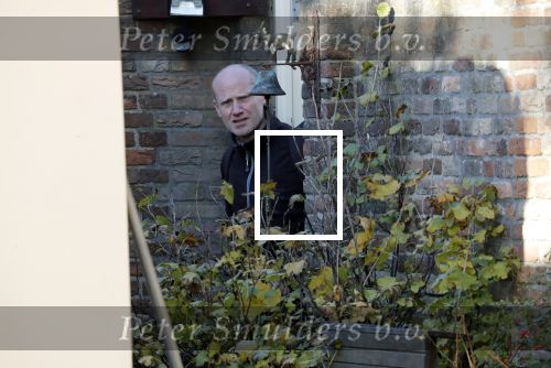 Harderwijk 2 november 2018
Volkert v d Graaf arriveert bij zijn huis.