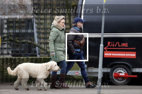 Amsterdam 11 januari 2021
Yvon Jaspers en haar hond met Marc Marie Huijbregts in het vondelpark.