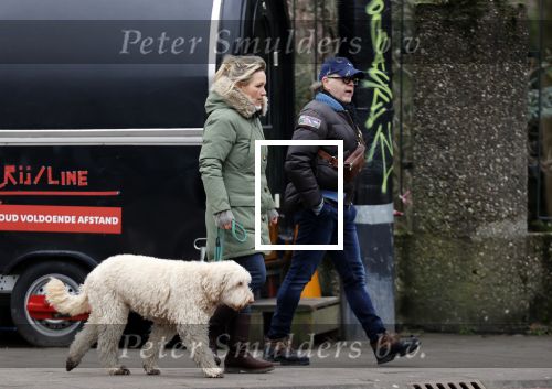 Amsterdam 11 januari 2021
Yvon Jaspers en haar hond met Marc Marie Huijbregts in het vondelpark.