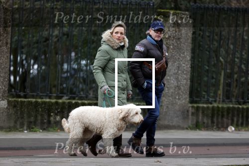 Amsterdam 11 januari 2021
Yvon Jaspers en haar hond met Marc Marie Huijbregts in het vondelpark.