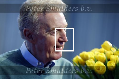 Amsterdam 15 januari 2021
Andre v Duin doopt zijn tulp in de westertoren en gaat daarna op een grote boot tulpen uitdelen op de grachten van Amsterdam.