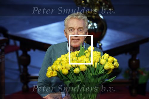 Amsterdam 15 januari 2021
Andre v Duin doopt zijn tulp in de westertoren en gaat daarna op een grote boot tulpen uitdelen op de grachten van Amsterdam.