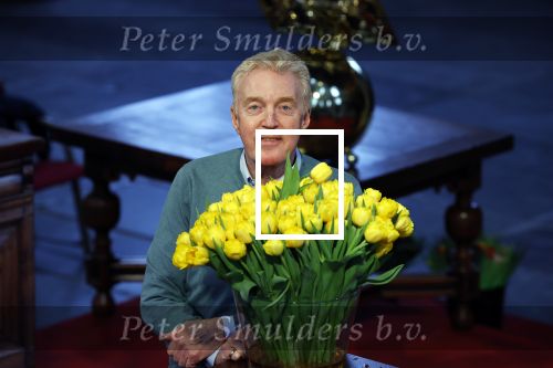 Amsterdam 15 januari 2021
Andre v Duin doopt zijn tulp in de westertoren en gaat daarna op een grote boot tulpen uitdelen op de grachten van Amsterdam.