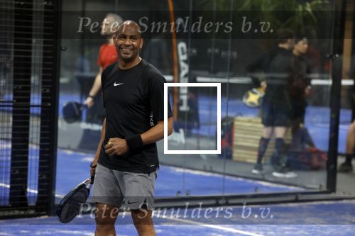Amsterdam 12 februari 2022
Opening Plaza Padel in Amsterdam west . Aanwezig oa Ronald de Boer Jan Joost v Gangelen Kenneth Perez John v Lottum en Aron Winter. Aron kwam met zijn zoon