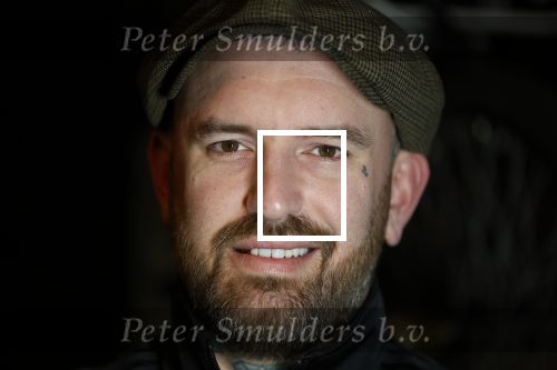 Arnhem 14 januari 2022
Ben Saunders met zijn vrouw en kinderen in zijn Tattooshop .