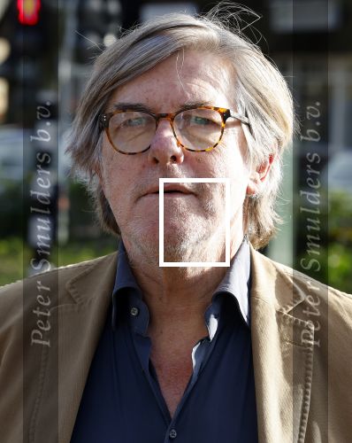 Laren 7 februari 2022
Boekpresentatie van Willibrord Frequin in het bonte paard. Rene v d Gijp reikte het eerste exemplaar uit . Fons de Poel is de schrijver. Bert v d Veer