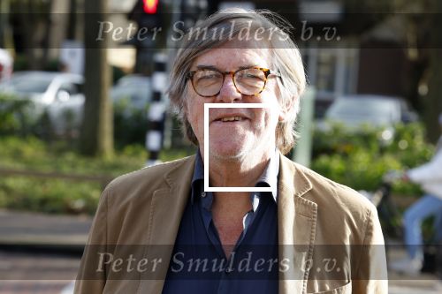 Laren 7 februari 2022
Boekpresentatie van Willibrord Frequin in het bonte paard. Rene v d Gijp reikte het eerste exemplaar uit . Fons de Poel is de schrijver. Bert v d Veer