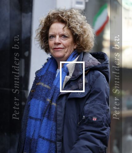 Amsterdam 19 januari 2022
Cabaretiers Bert Visscher en Jochem Myer tijdens de landelijke protestactie Kapsalon Theater in de Kleine Komedie. De cultuursector komt in actie tegen de coronamaatregelen. Tientallen theaters in heel Nederland  zijn omgebouwd tot een kapsalon. Brigitte Kaandorp