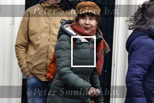 Amsterdam 19 januari 2022
Cabaretiers Bert Visscher en Jochem Myer tijdens de landelijke protestactie Kapsalon Theater in de Kleine Komedie. De cultuursector komt in actie tegen de coronamaatregelen. Tientallen theaters in heel Nederland  zijn omgebouwd tot een kapsalon. Caroline v d Bergh