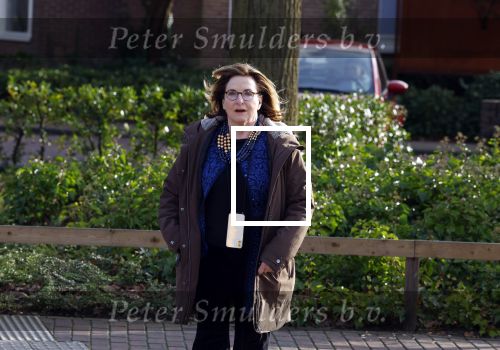 Laren 7 februari 2022
Boekpresentatie van Willibrord Frequin in het bonte paard. Rene v d Gijp reikte het eerste exemplaar uit . Fons de Poel is de schrijver. Catherine Keyl