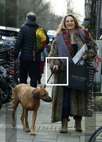 Amsterdam 2 februari 2022
Claudia Schoemacher met haar hond op de pc hooftstraat