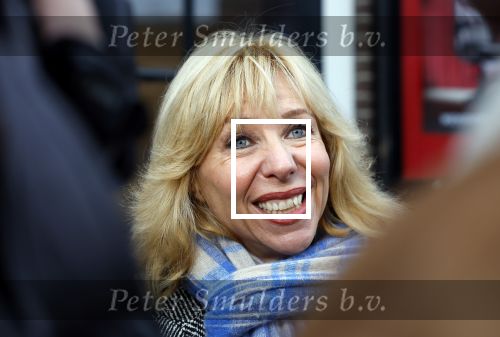 Amsterdam 19 januari 2022
Cabaretiers Bert Visscher en Jochem Myer tijdens de landelijke protestactie Kapsalon Theater in de Kleine Komedie. De cultuursector komt in actie tegen de coronamaatregelen. Tientallen theaters in heel Nederland  zijn omgebouwd tot een kapsalon. Claudia de Breij