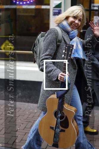 Amsterdam 19 januari 2022
Cabaretiers Bert Visscher en Jochem Myer tijdens de landelijke protestactie Kapsalon Theater in de Kleine Komedie. De cultuursector komt in actie tegen de coronamaatregelen. Tientallen theaters in heel Nederland  zijn omgebouwd tot een kapsalon. Claudia de Breij