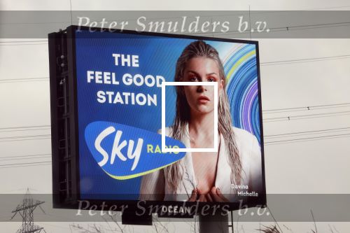 Muiden 3 februari 2022
Abri bij A1 Muiden met oa Knaken Crypto , Dua Lipa Sky Radio en Davina Michelle