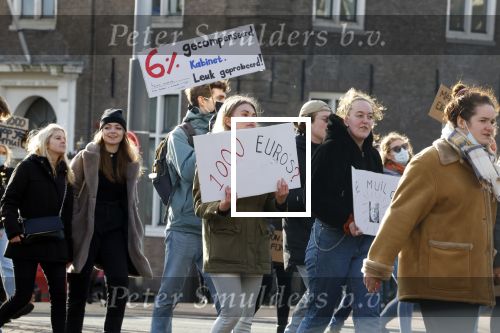 Amsterdam 5 februari 2022
Demonstratie studenten tegen het beleid van Mark Rutte . De demonstratie is in het centrum van Amsterdam.
