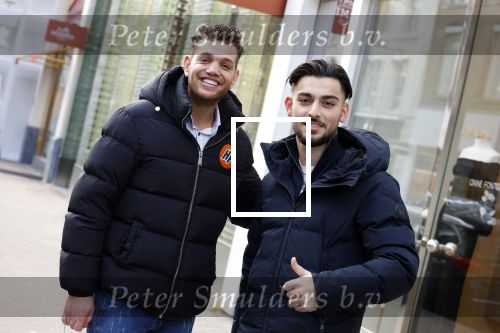 Amsterdam 2 februari 2022
Chahid Charrak ( Dutch performante) met zijn compagnon Eelco Kalsbeek op de pc hooftstraat